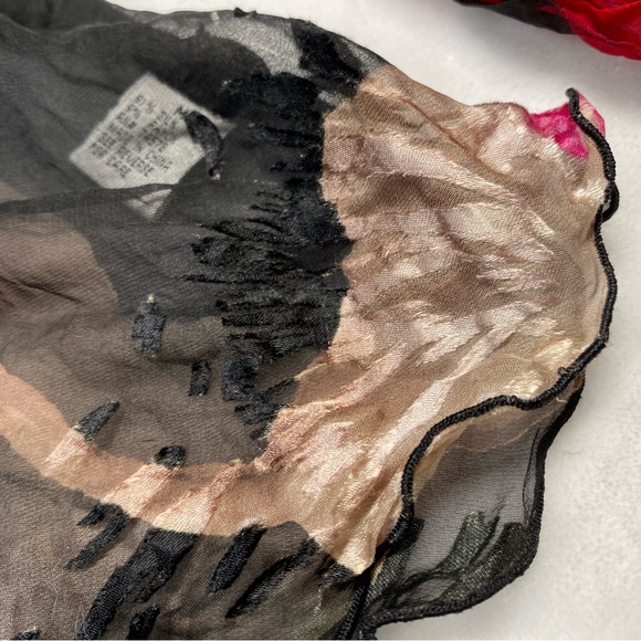 Womens Cache Medium Y2K Black Pink Floral silk Cowl Neck Fairycore whimsical top - Picture 4 of 13